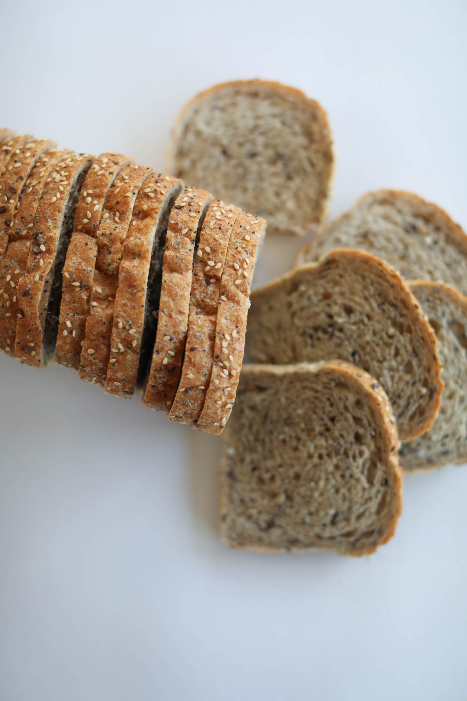 Whole Wheat with Sprouted Grains Sliced